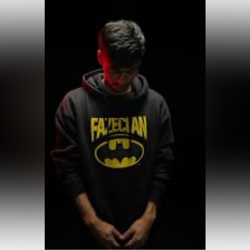 Faze Clan x Batman Hoodie perfect condition